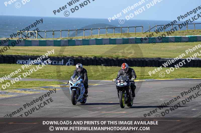 anglesey no limits trackday;anglesey photographs;anglesey trackday photographs;enduro digital images;event digital images;eventdigitalimages;no limits trackdays;peter wileman photography;racing digital images;trac mon;trackday digital images;trackday photos;ty croes